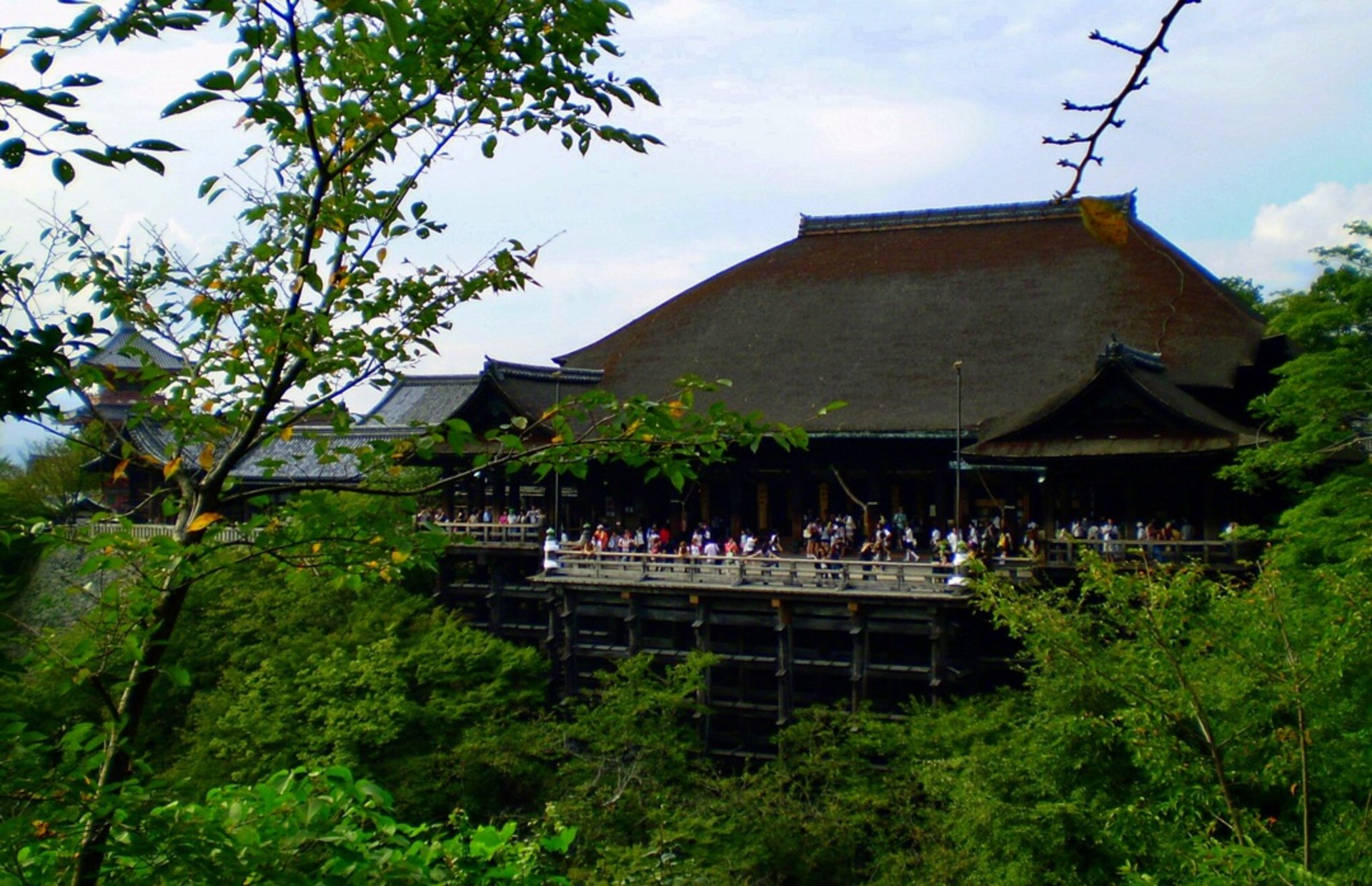 Cảnh đền chùa phía Đông Kyoto